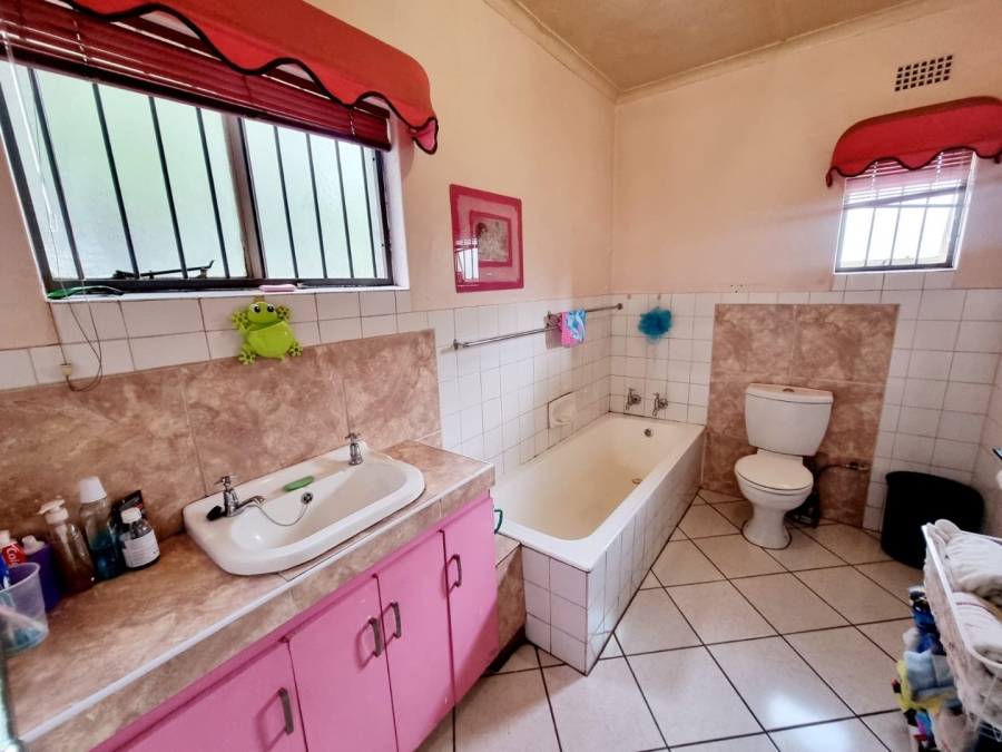 4 Bedroom Property for Sale in Sasolburg Ext 11 Free State